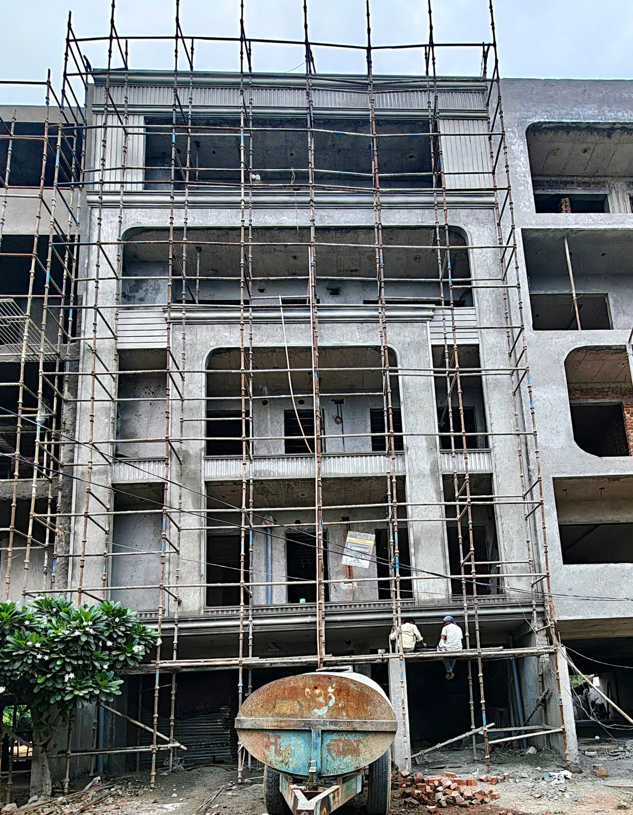 4 BHK Builder Floor, Ansal Esencia & Versalia, Gurgaon