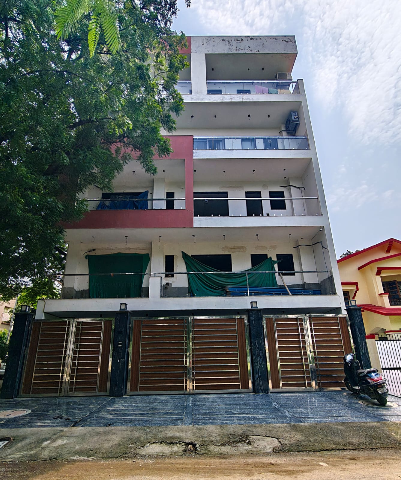4 BHK Builder Floor, Palam Vihar, Block C, Gurgaon