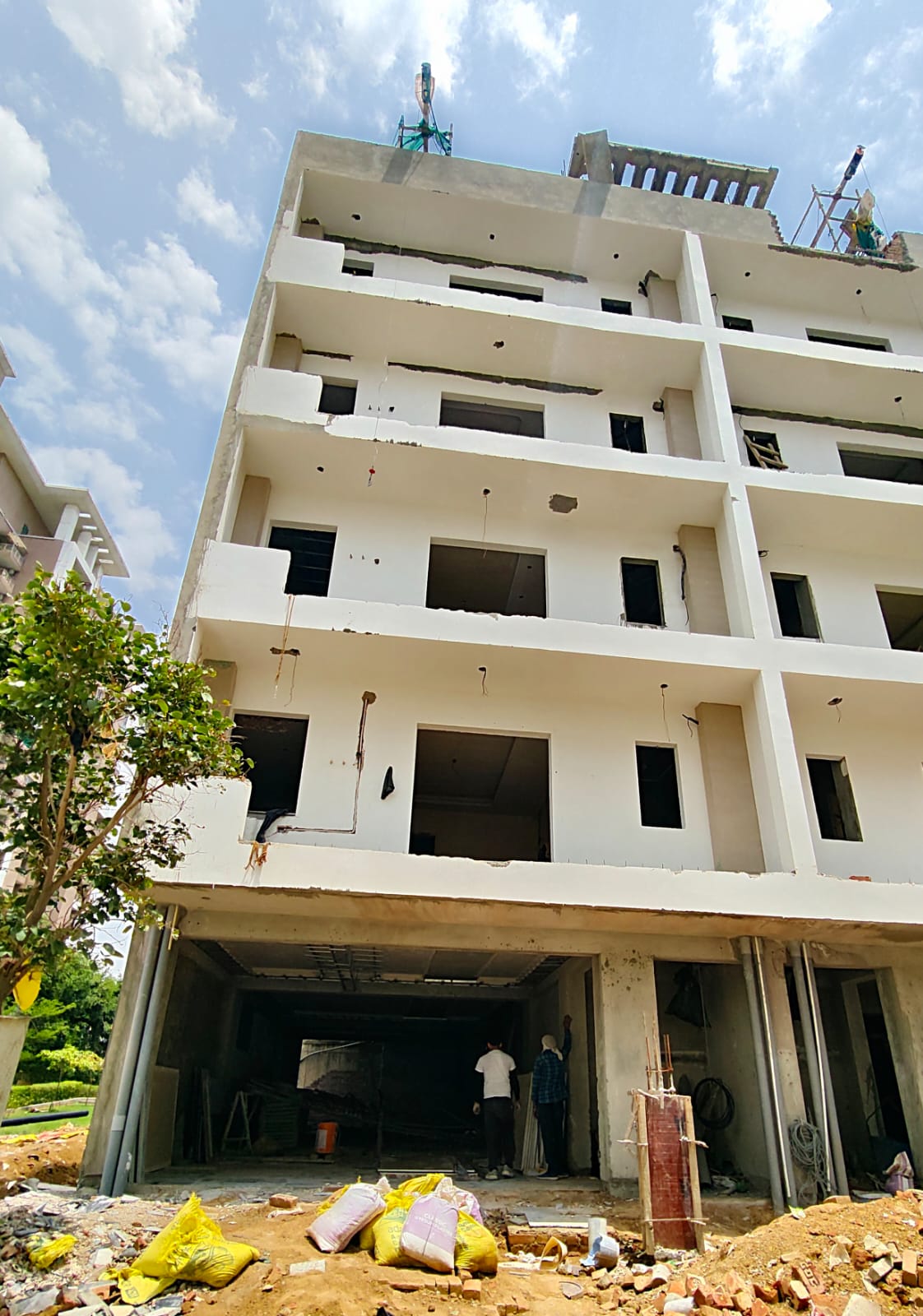 Orris Atulyam 83