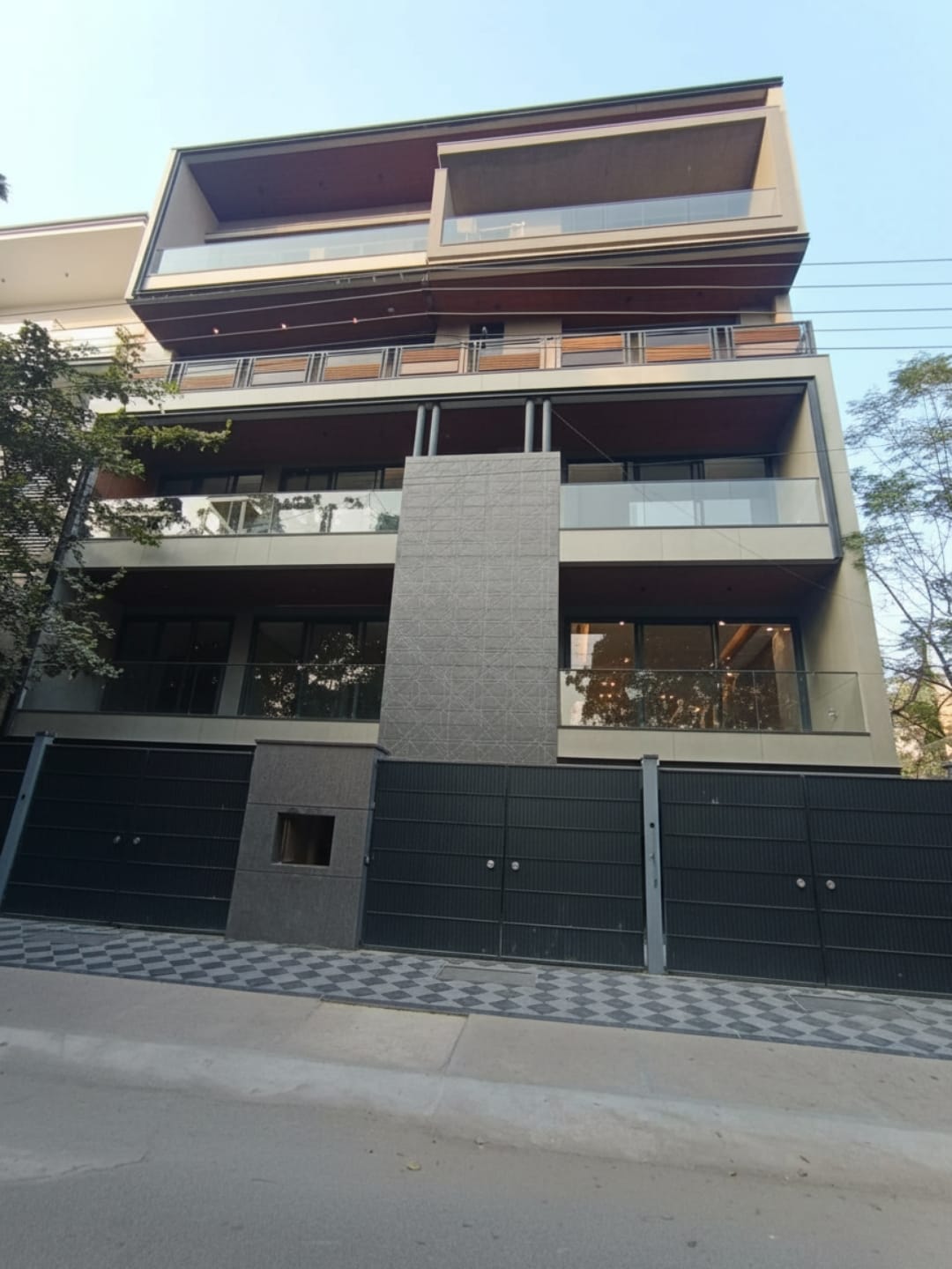 DLF Phase 1, Block A