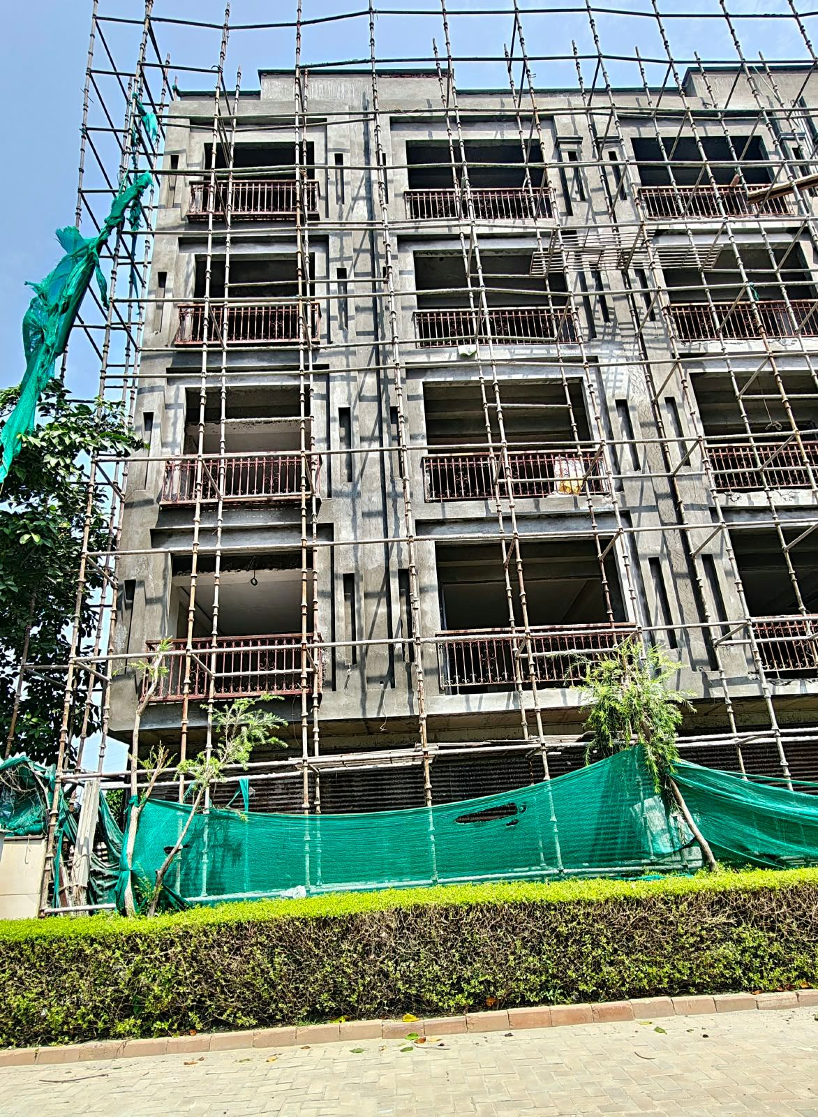 3 BHK Builder Floor, BPTP Amstoria, Gurgaon