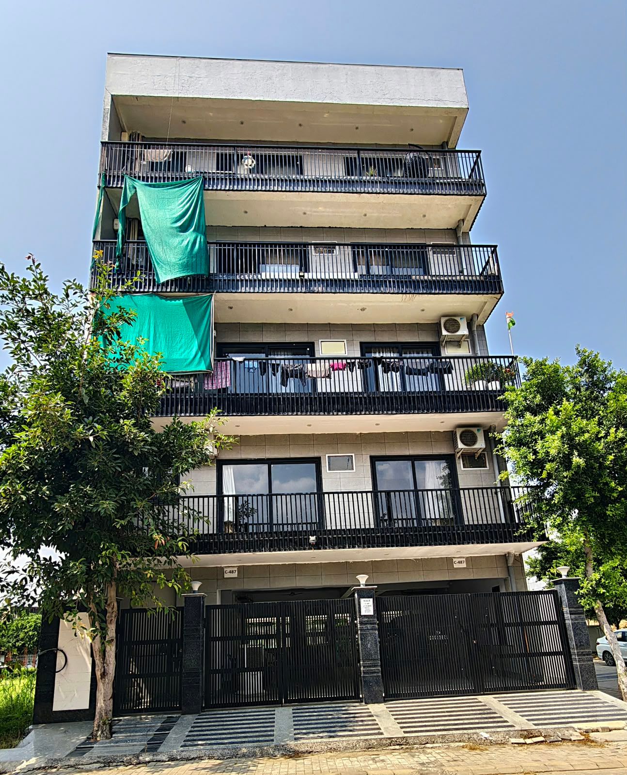 3 BHK Builder Floor, BPTP Amstoria, Gurgaon