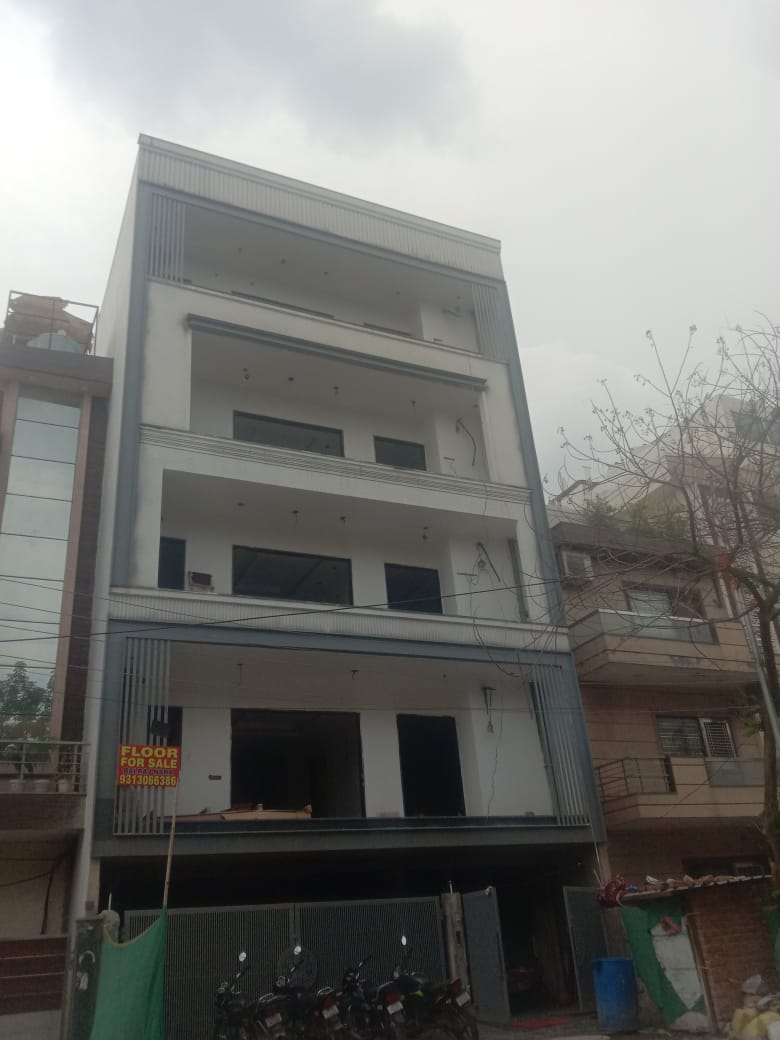 3 BHK Builder Floor, Sector 52, Gurgaon