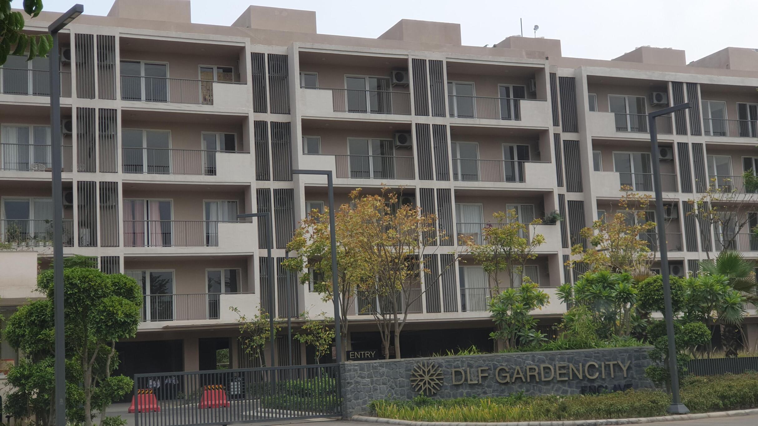 3 BHK Builder Floor, DLF Gardencity Enclave, Gurgaon