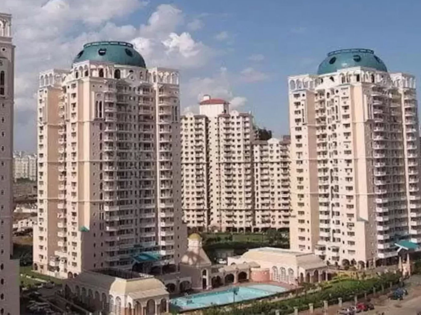 3 BHK Apartment, DLF Carlton Estate, Gurgaon