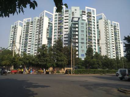 Unitech The Close North