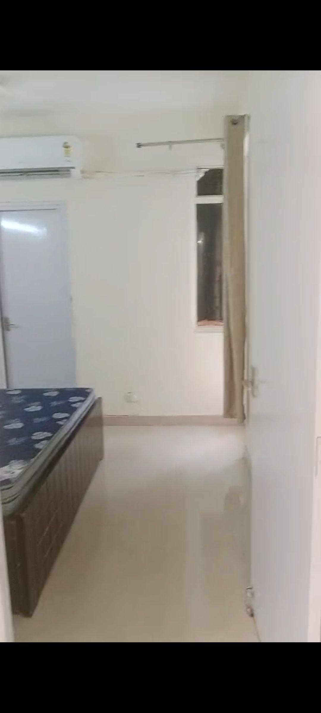 2 BHK Apartment, Suncity Avenue 76, Gurgaon