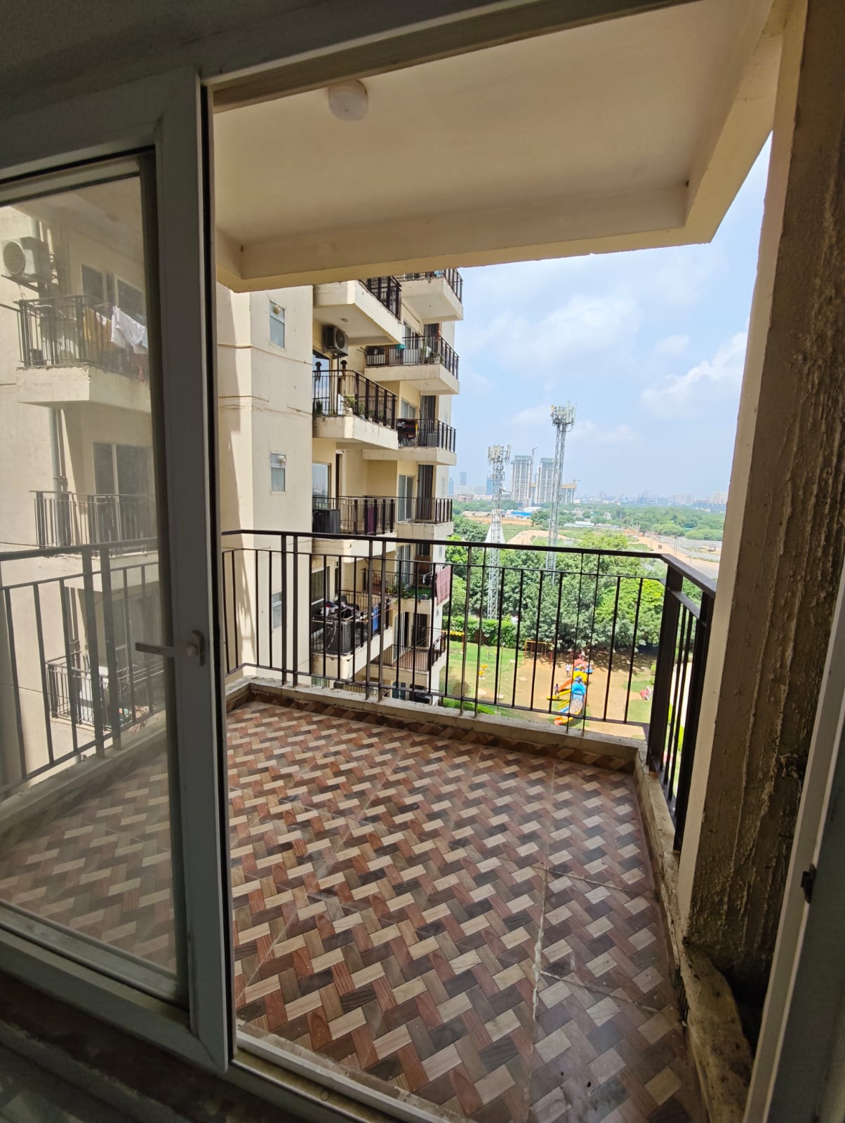 3 BHK Apartment, Pivotal Paradise, Gurgaon