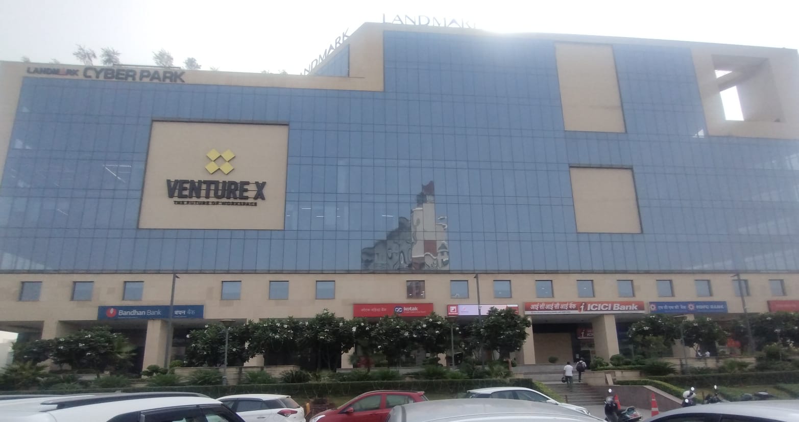 Retail, Landmark Cyber Park, Gurgaon
