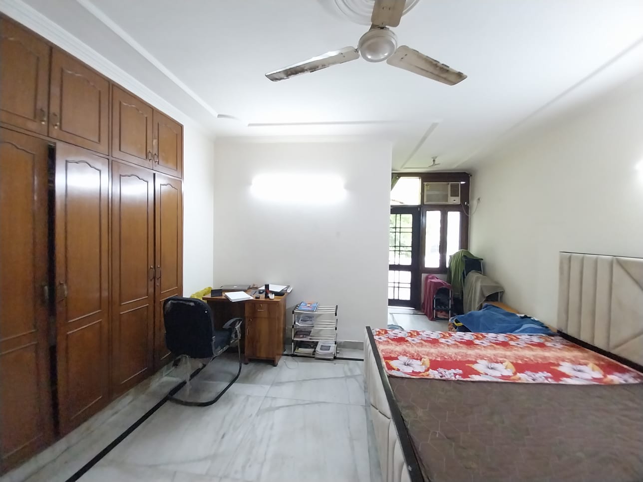 DLF Phase 2, Block K