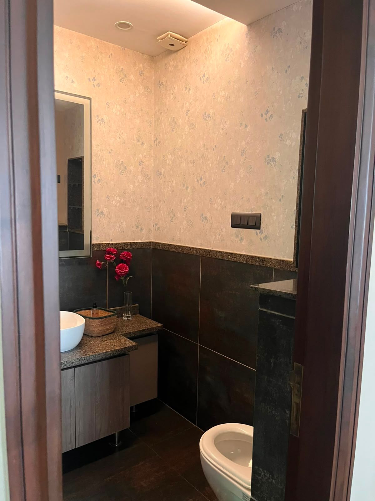 5 BHK Builder Floor, Malibu Town, Gurgaon