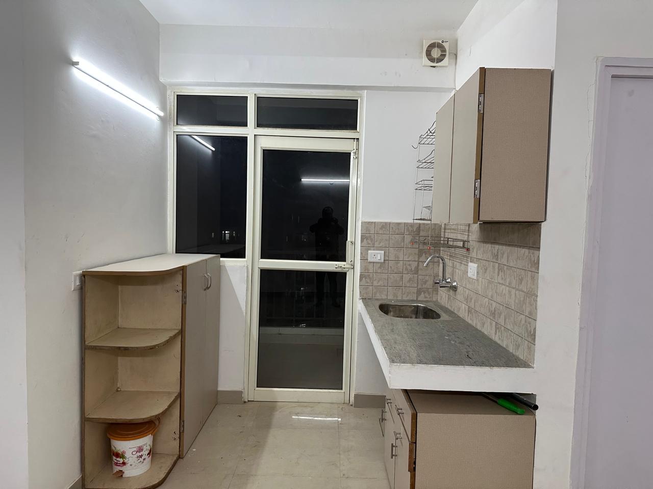 2 BHK Apartment, Suncity Avenue 76, Gurgaon