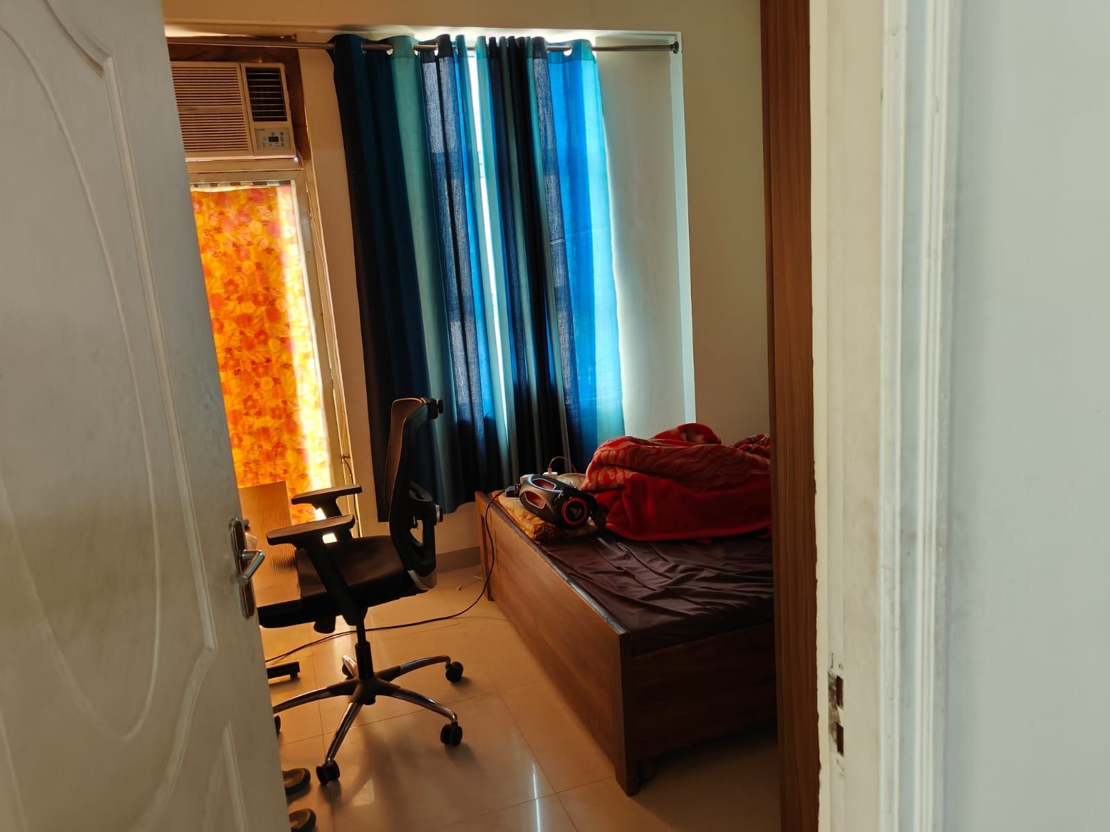 2 BHK Apartment, Shree Vardhman Mantra, Gurgaon