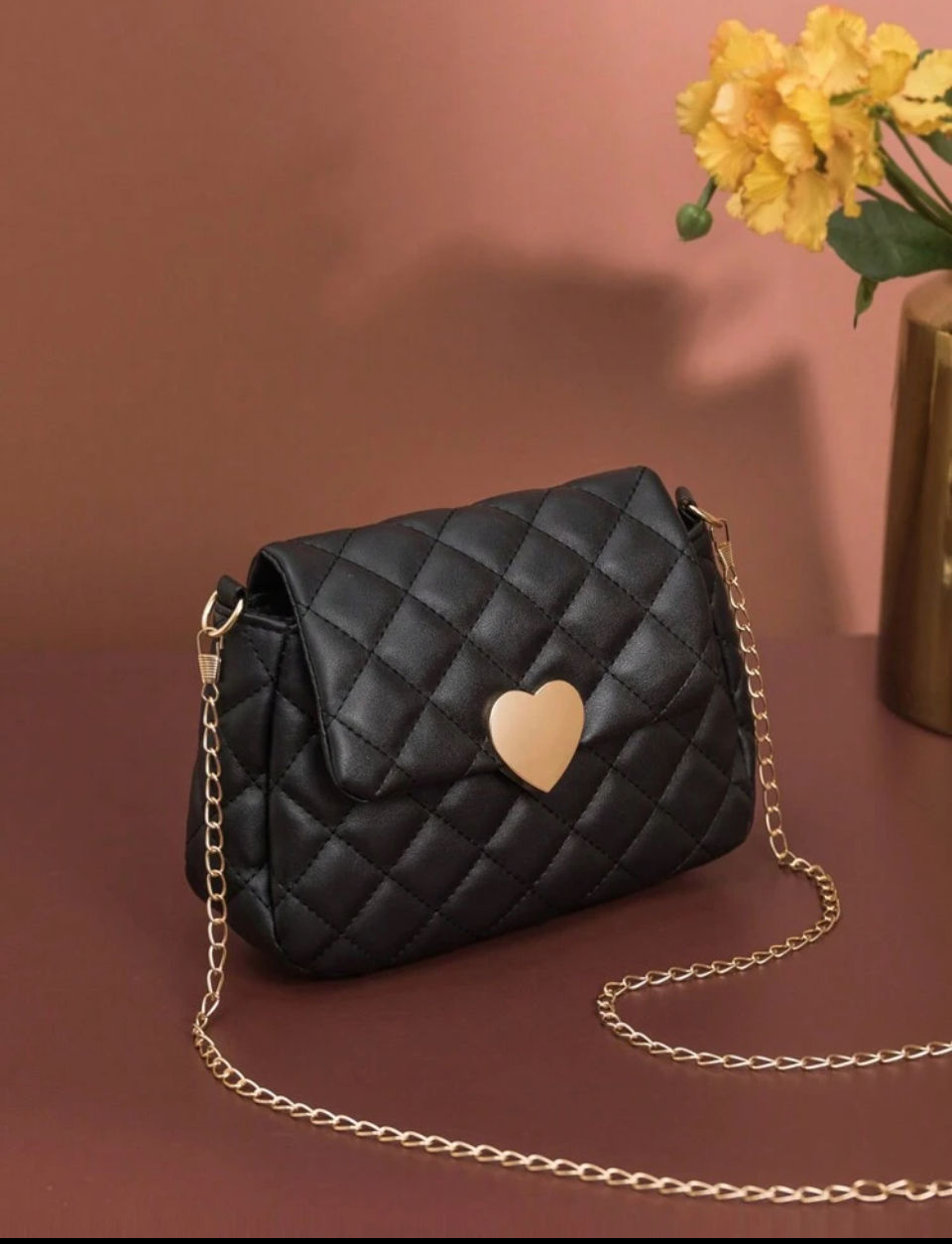 Fashionable Versatile Women's Casual Cute & Sweet Rhombus Pattern Black Shoulder Bag With Chain Strap Valentines Image