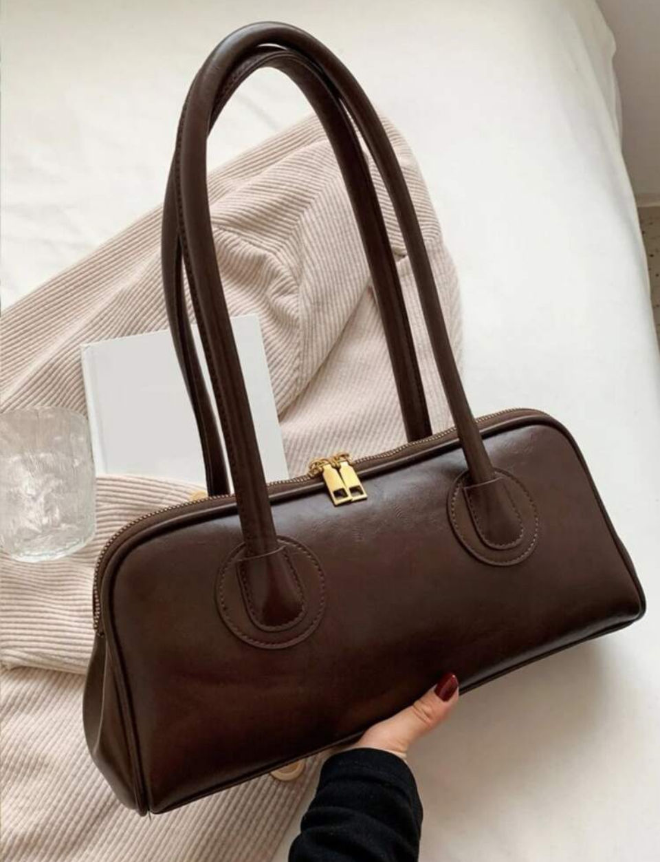 Retro Underarm Fashionable Baguette Shoulder Handbag Image