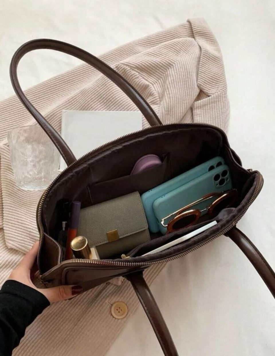 Retro Underarm Fashionable Baguette Shoulder Handbag Image