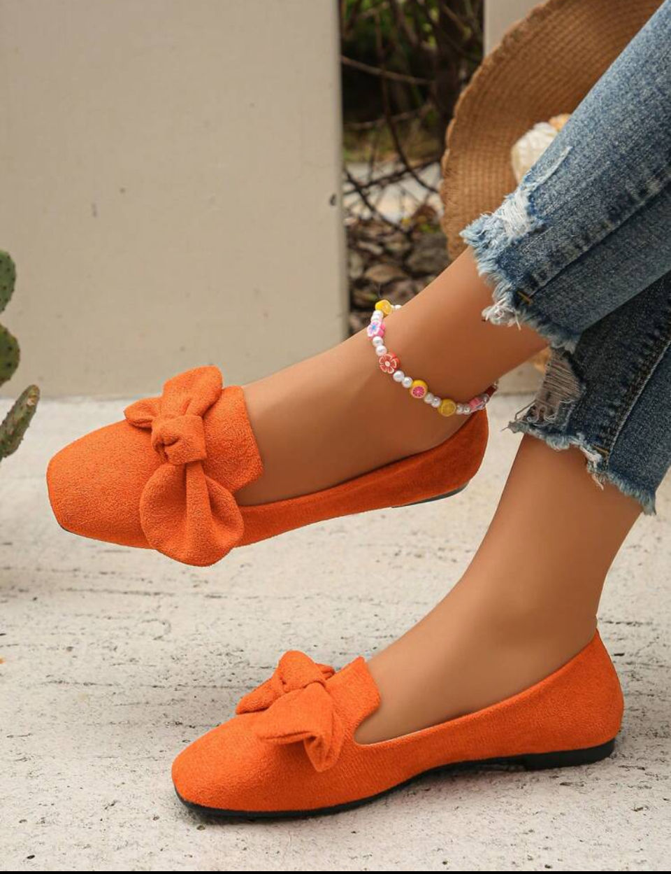 Round top bow flat shoes Image
