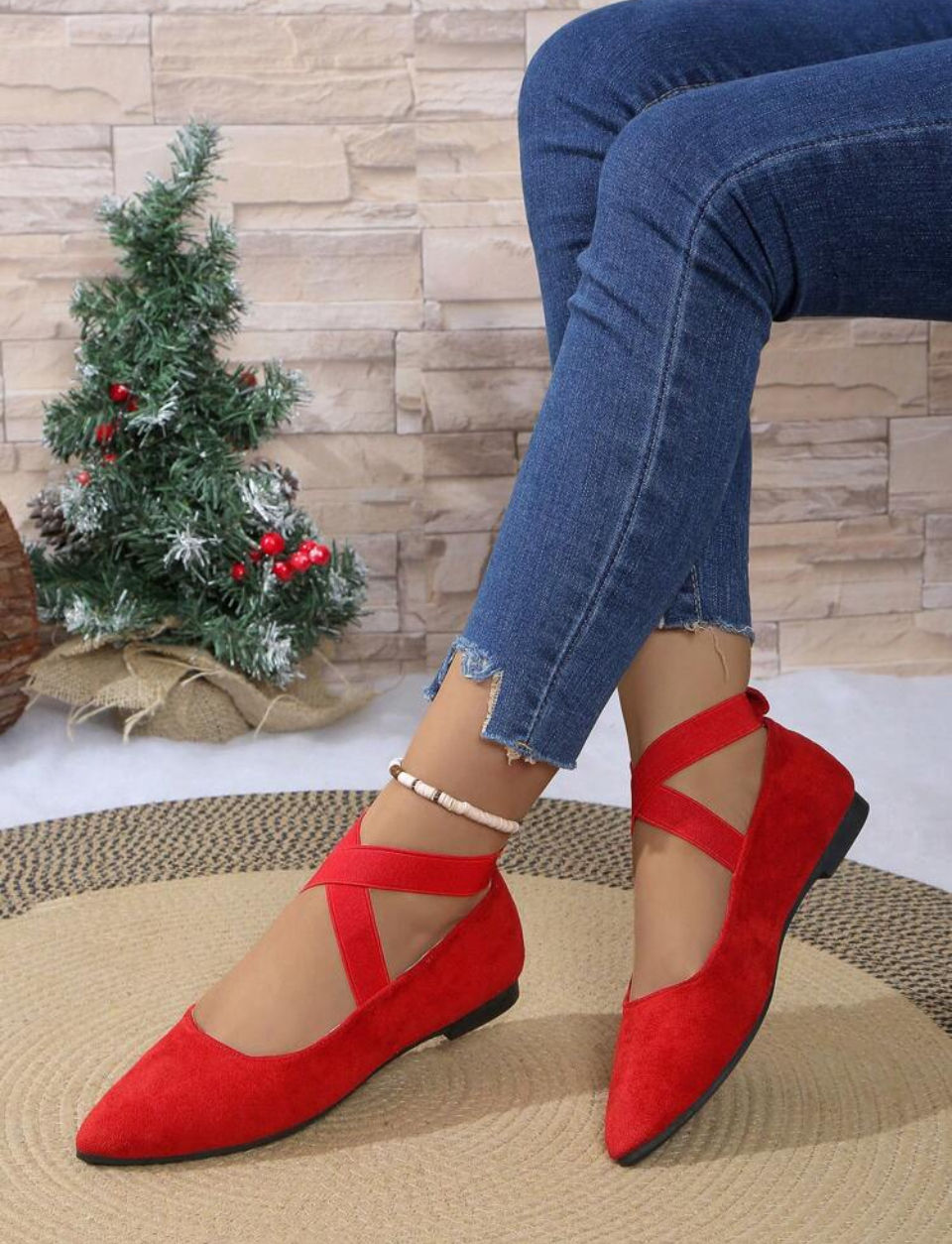 Women fashion pointed toe ballet flat shoes Image