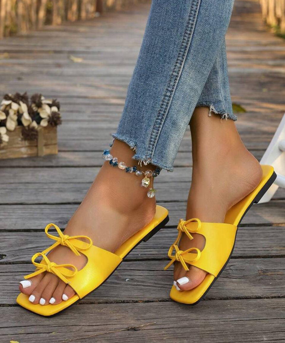 Lazudaafrique Women Flat Casual Home & Outdoor Comfortable Slippers Canvas Sandals Image