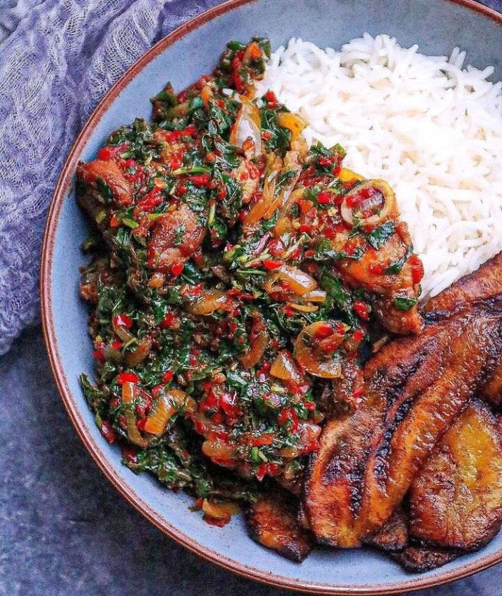 Veg. Sauce/White Rice Image