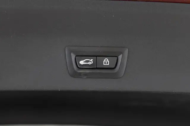 https://ik.imagekit.io/rebil/030_EOS_4208_EWAuoaLmd.jpg
