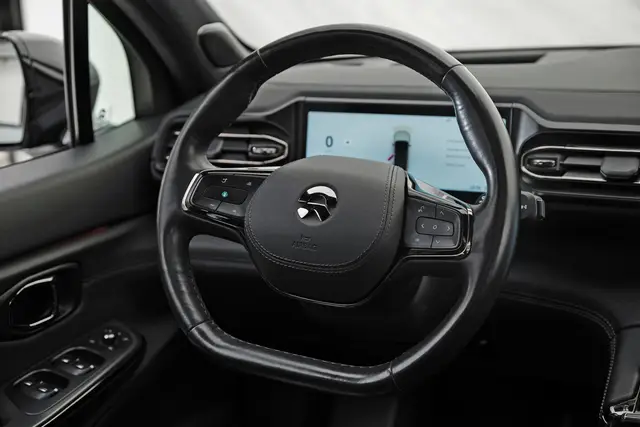 https://ik.imagekit.io/rebil/ED_96092_012_hXHb-53Fs.jpg