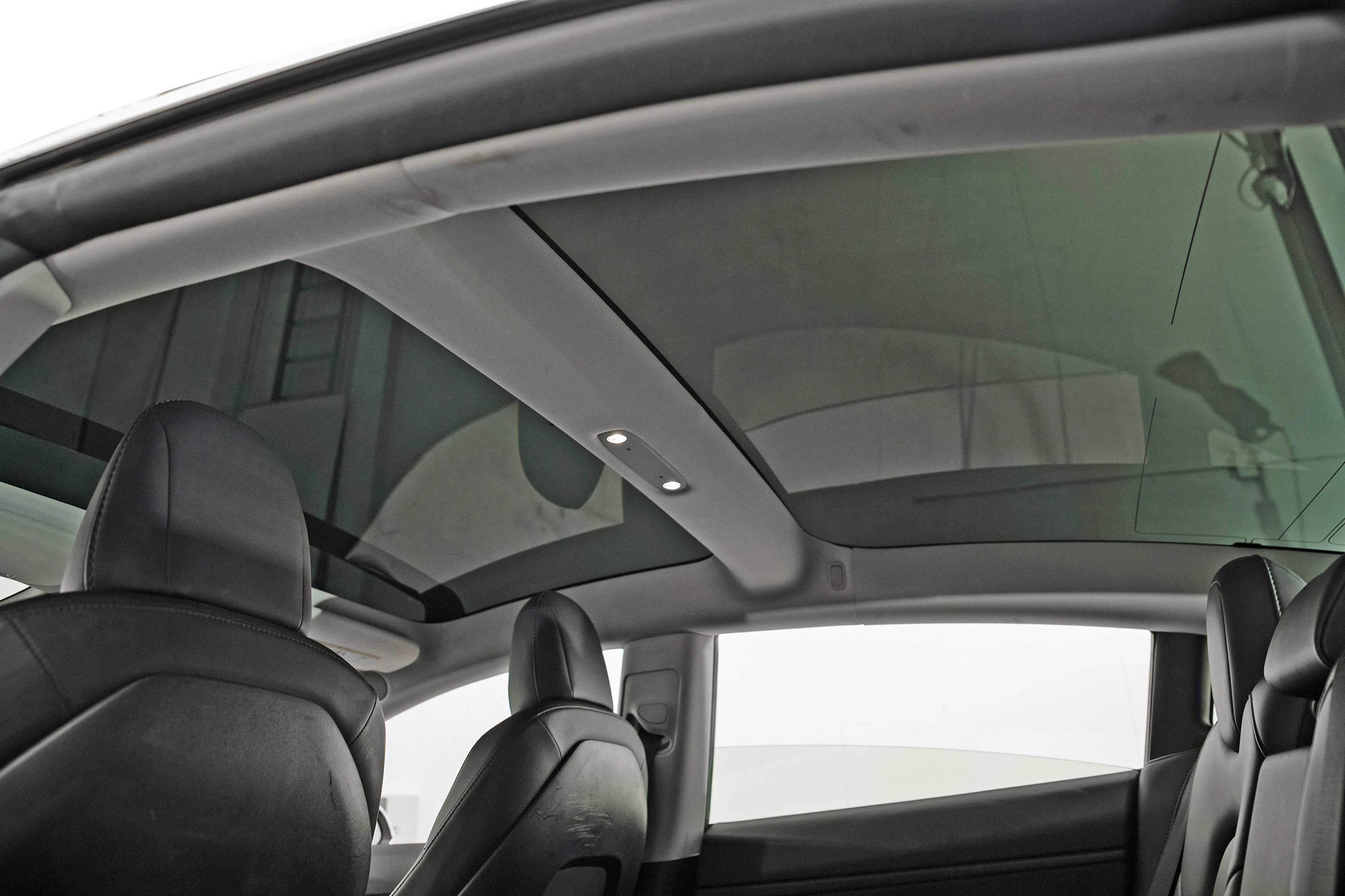 Rebil - Tesla Model 3 | 2019 | EV78020