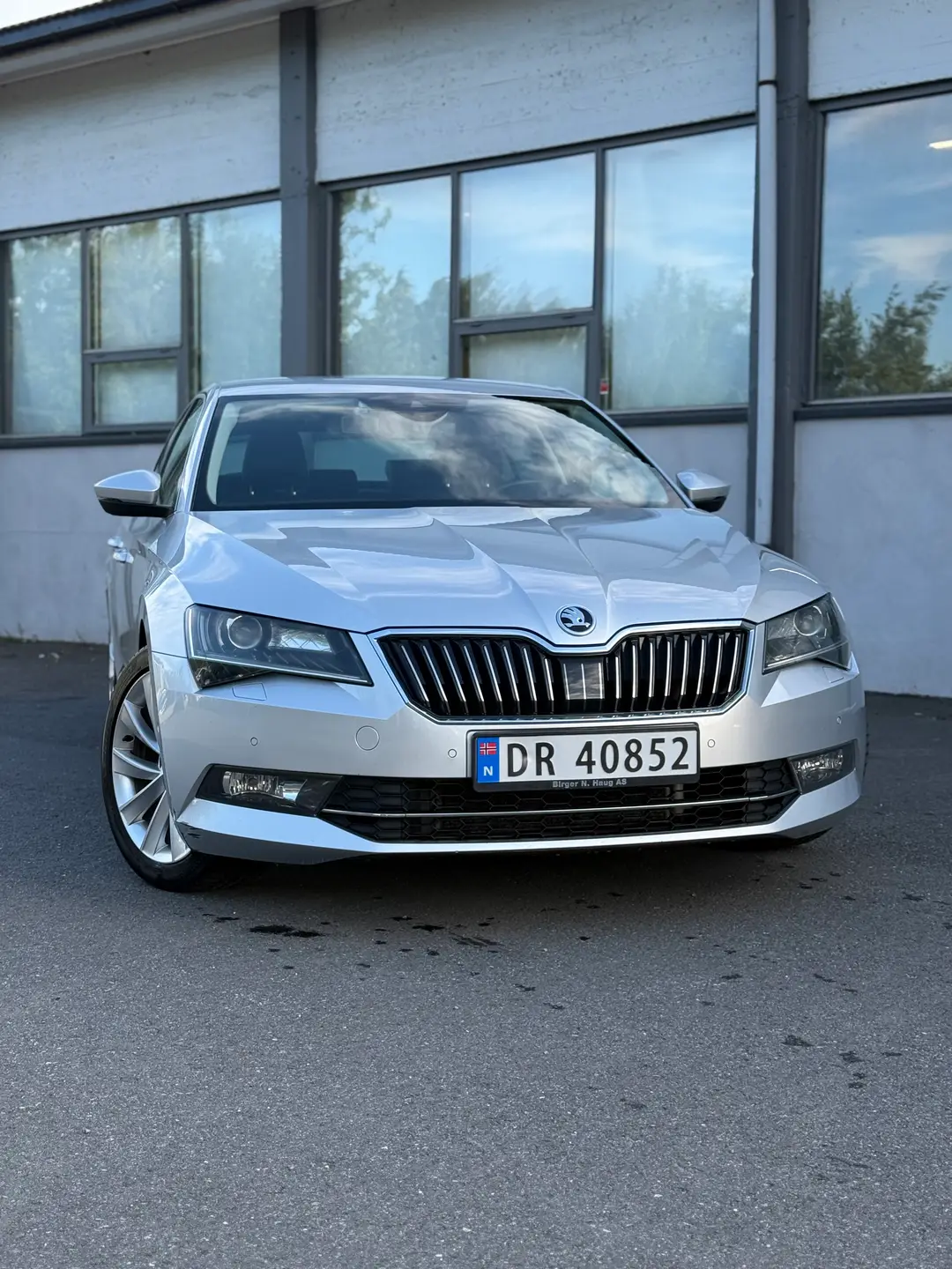 https://ik.imagekit.io/rebil/IMG_6726_x-my5Gyjb.jpeg