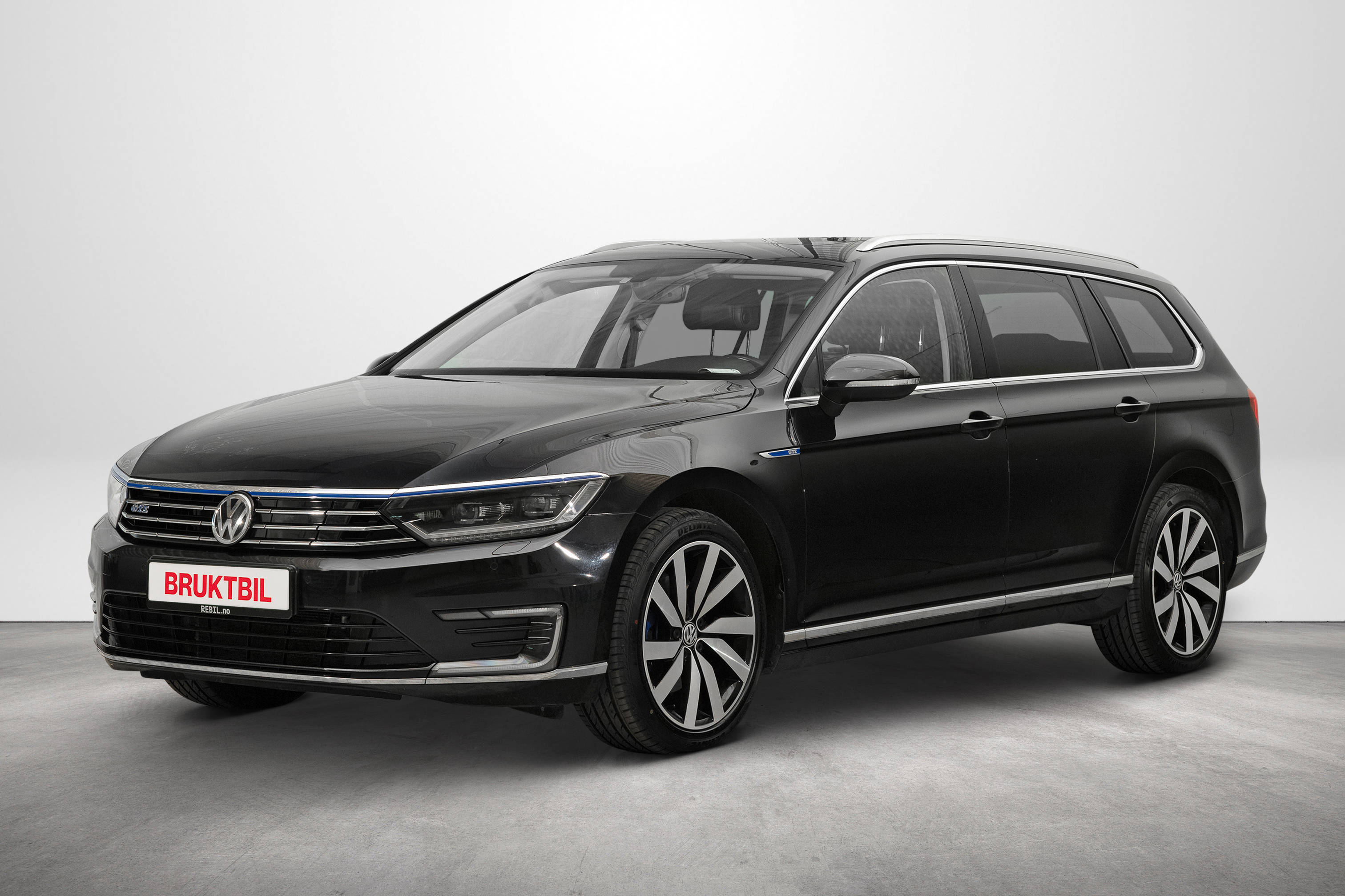 Rebil Volkswagen Passat GTE 2018 VH90755