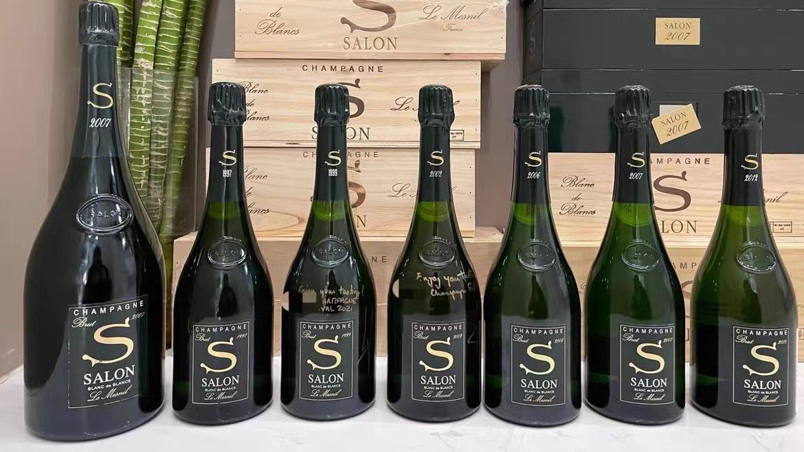 [沙龍香檳的圖片]