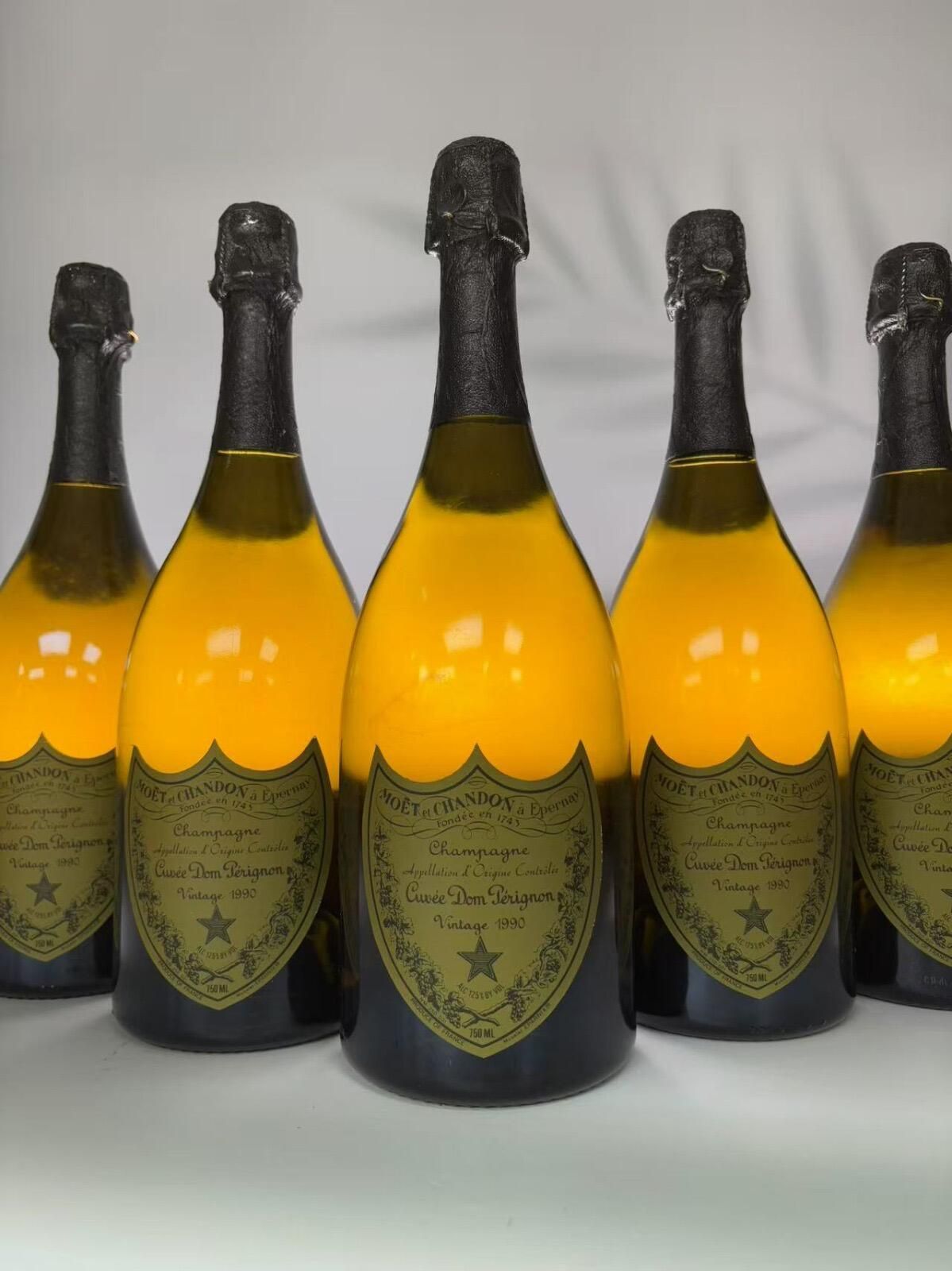 Dom Pérignon 香檳王瓶底編號與玻璃壓印真偽辨識示意