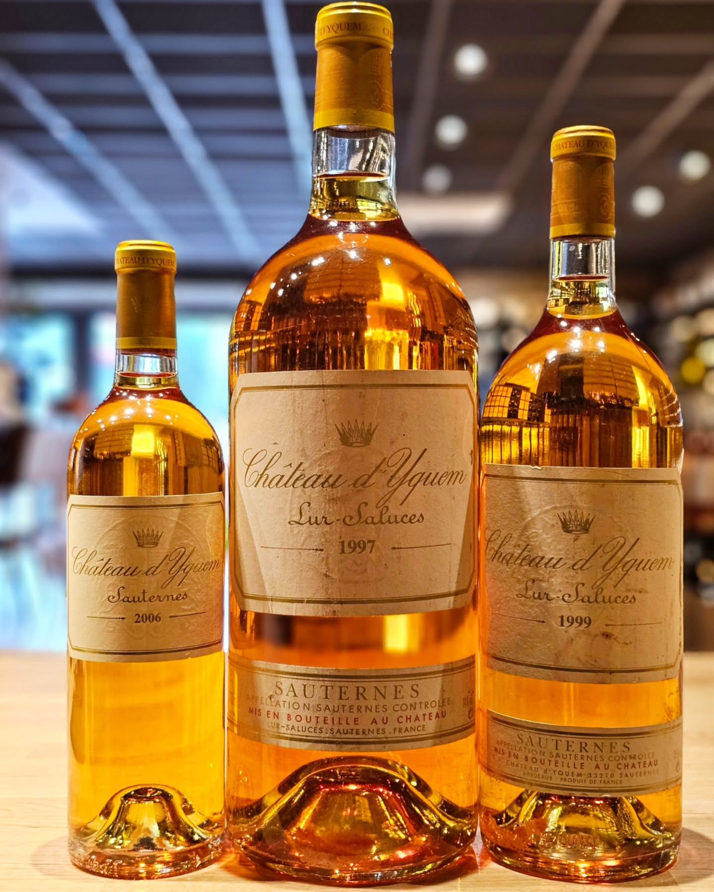 Glass of d'Yquem Detail