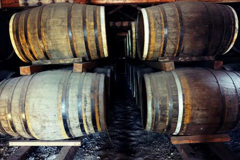 輕井澤酒廠歷史與原酒橡木桶
