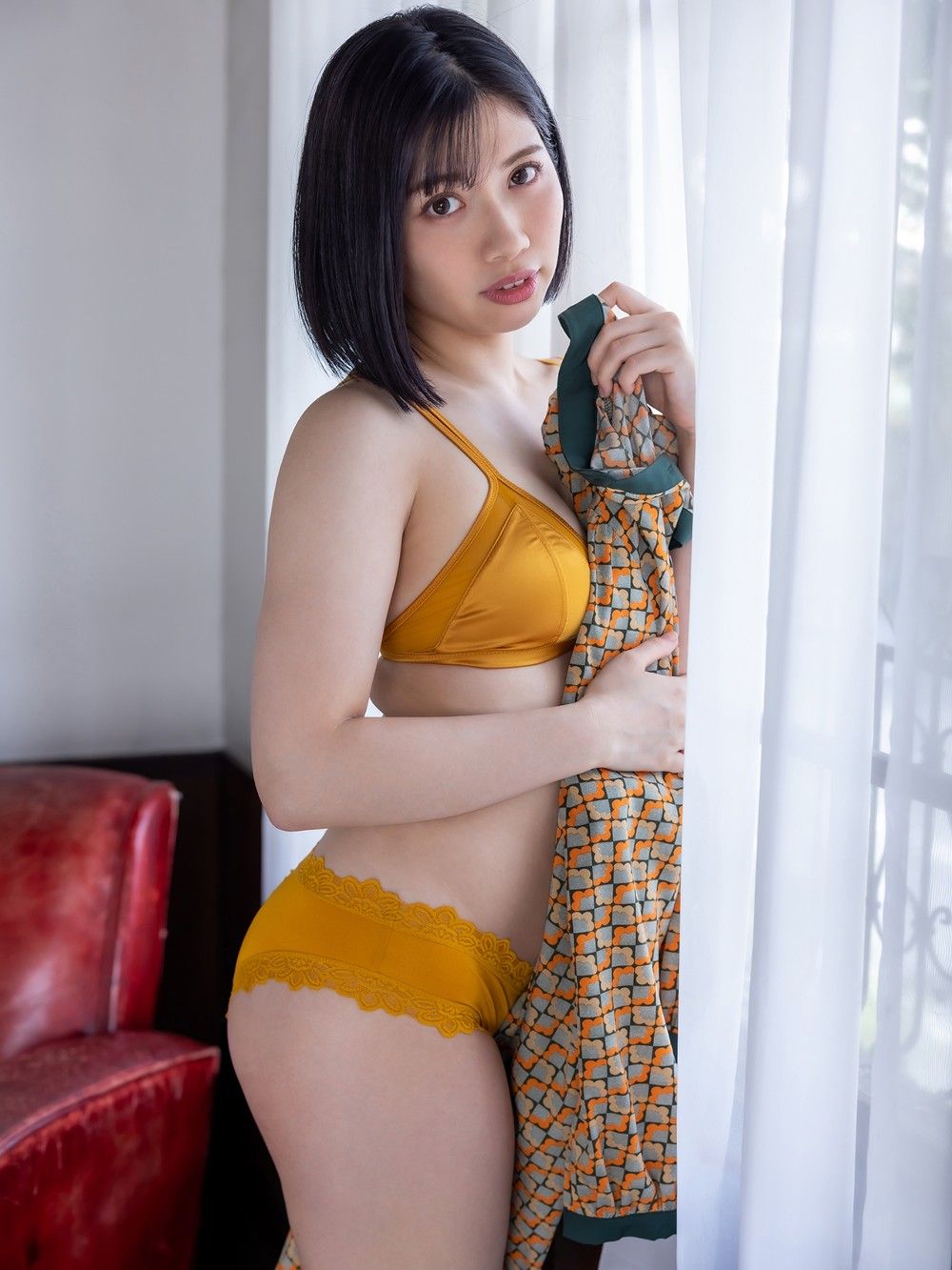 Graphis Nozomi Ishihara 石原希望 Adult-Like