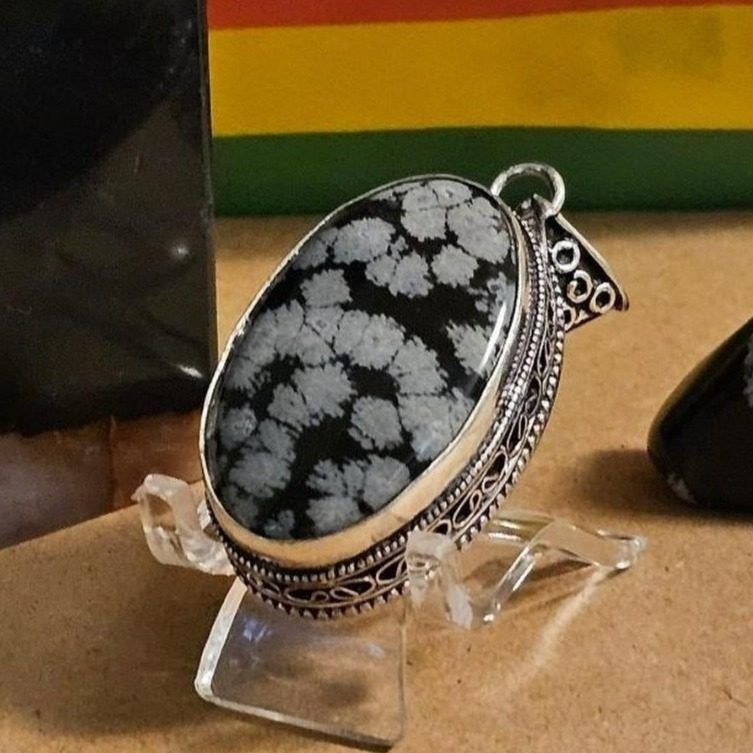 ✨️2.7" high-qrade Snowflake Obsidian .925 sterling silver pendant✨️ NEW!