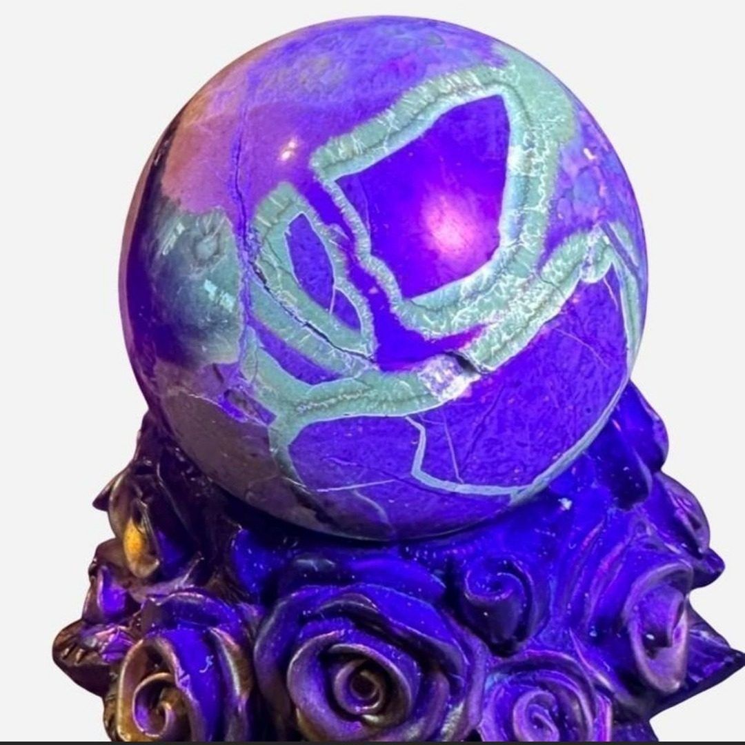 ✨️Big UV Reactive Septarian Sphere✨️ Aragonite Honey Calcite Rainbow Quartz! NEW!✨️