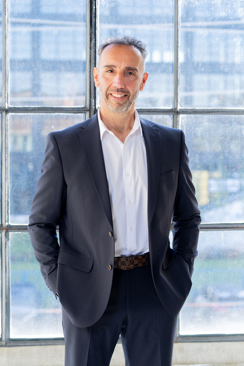 Tony Mauro