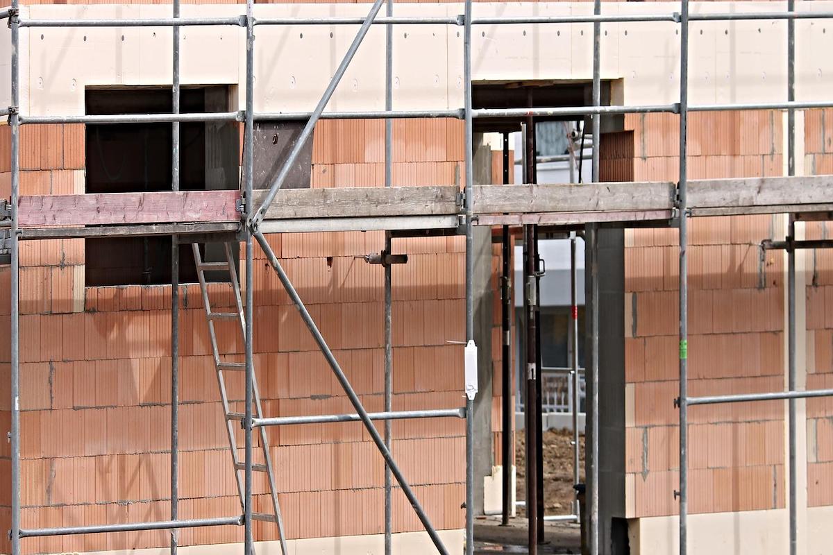 Nationally New Home Prices Essentially Unchanged in July StatCan