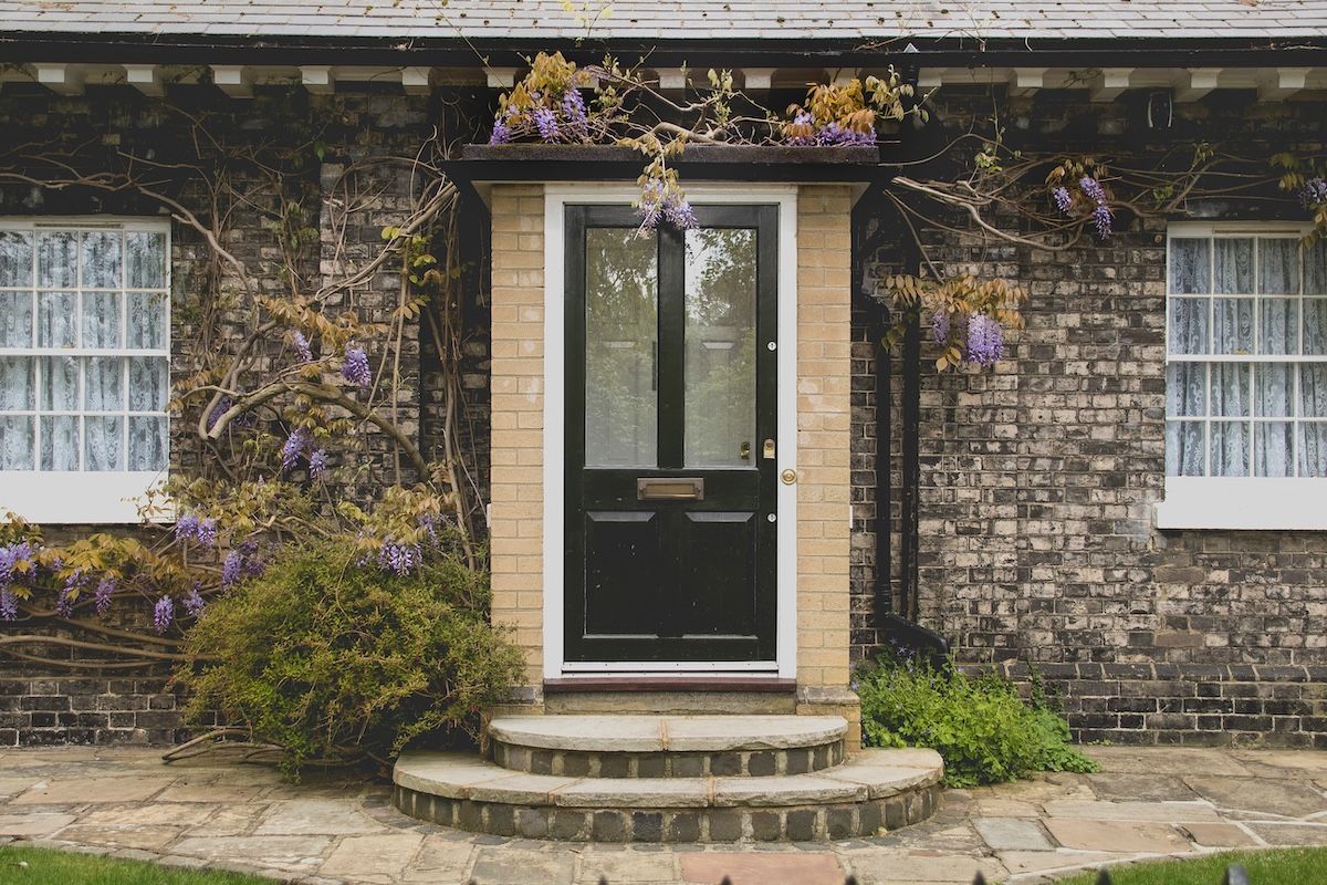 Canada Housing Market Nears a Turning Point Signs of a Buyer Market Emerge Nationally But Regional Variances Persist