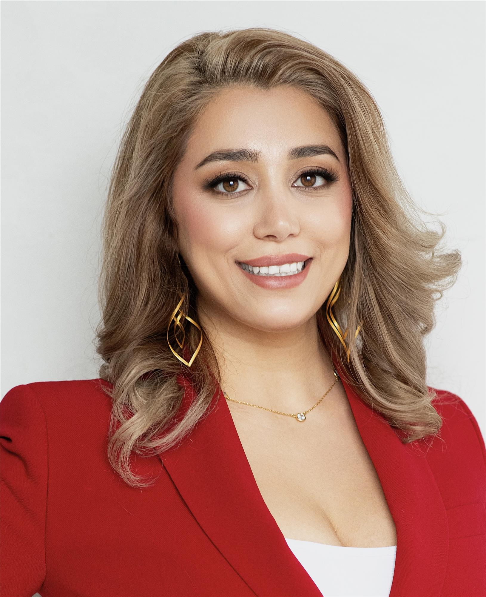 Maryam Abbasnejad