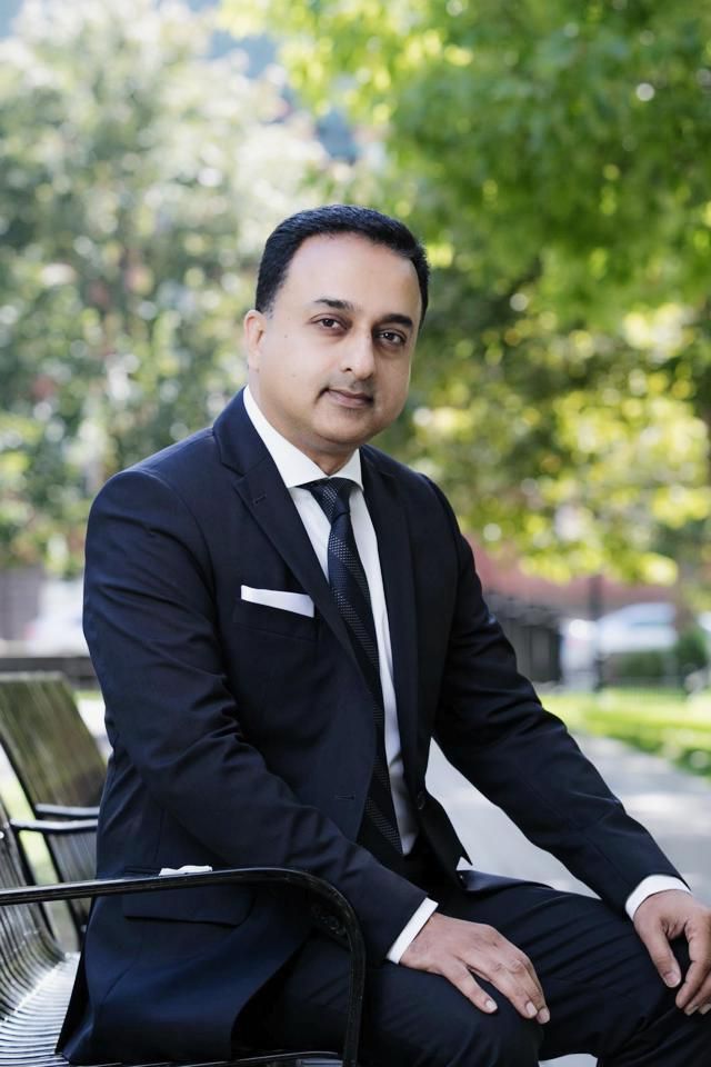 Our Team | Kashif Siddiqui | The Right Realtor Makes All The Difference!