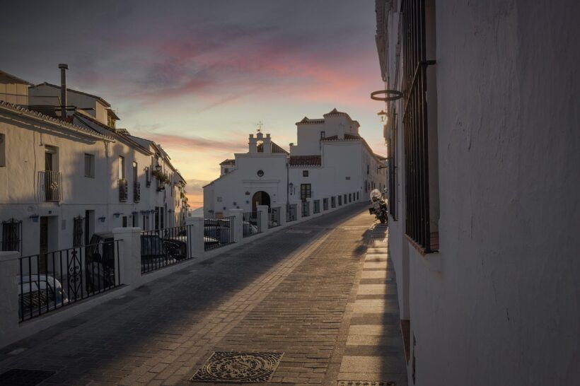buildings-4827988_1280