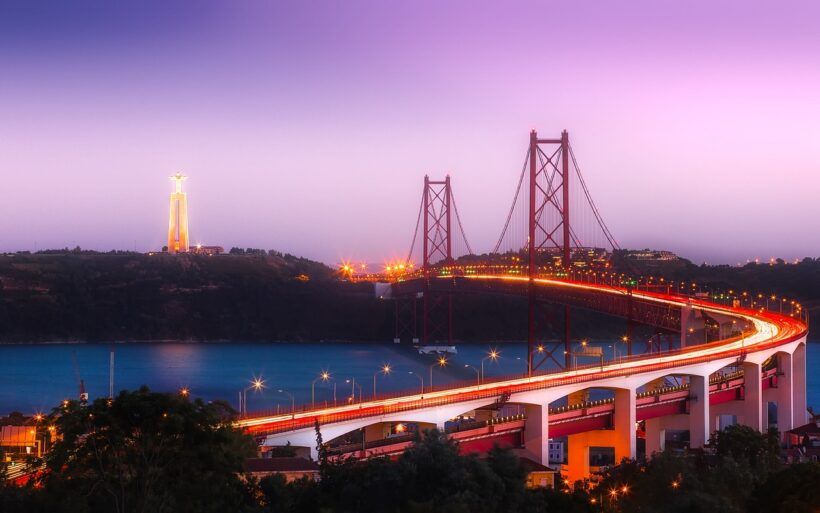 lisbon-1973531_1280