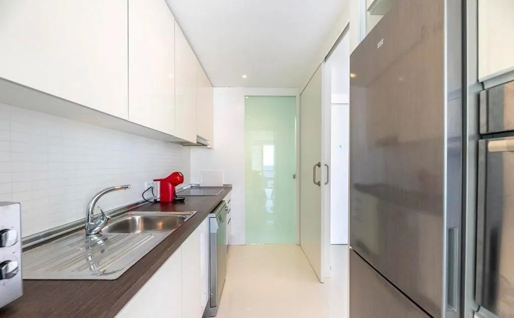 Fantastický apartmán přímo u moře v Playa Den Bossa — fotografie 10