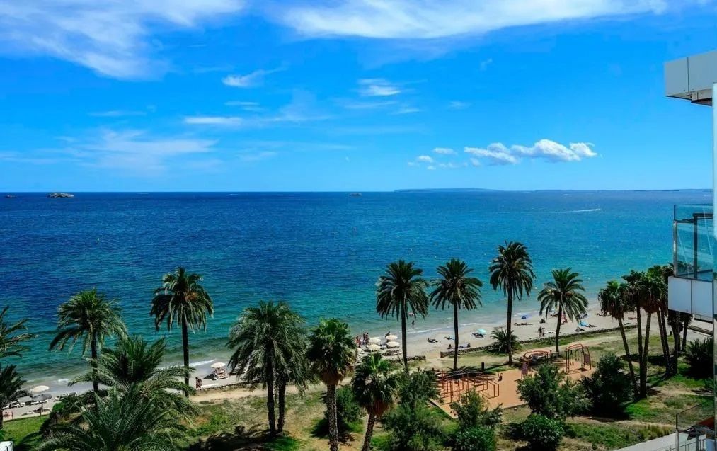 Fantastický apartmán přímo u moře v Playa Den Bossa — fotografie 4