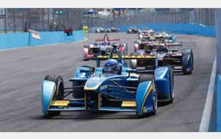 Çevreci Yarış Formula E ile Elektrikli Araçlar Yarışıyor