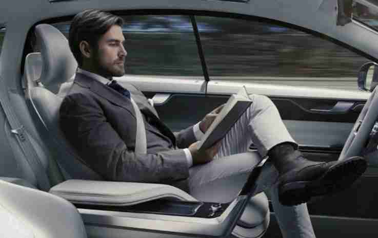 Volvo Sürücüsüz Araç Konusunda İddialı Geliyor