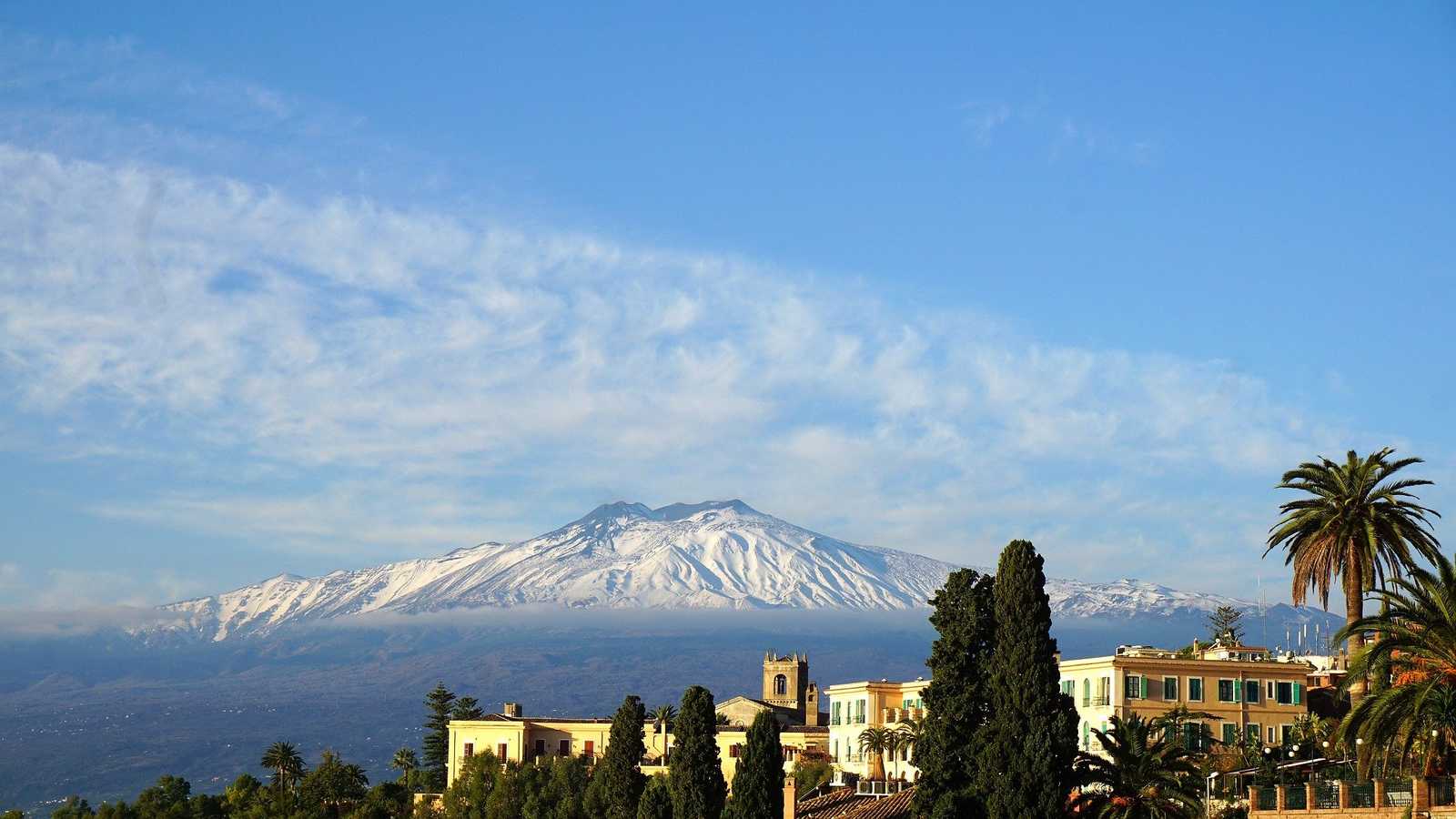 Snow Sicily