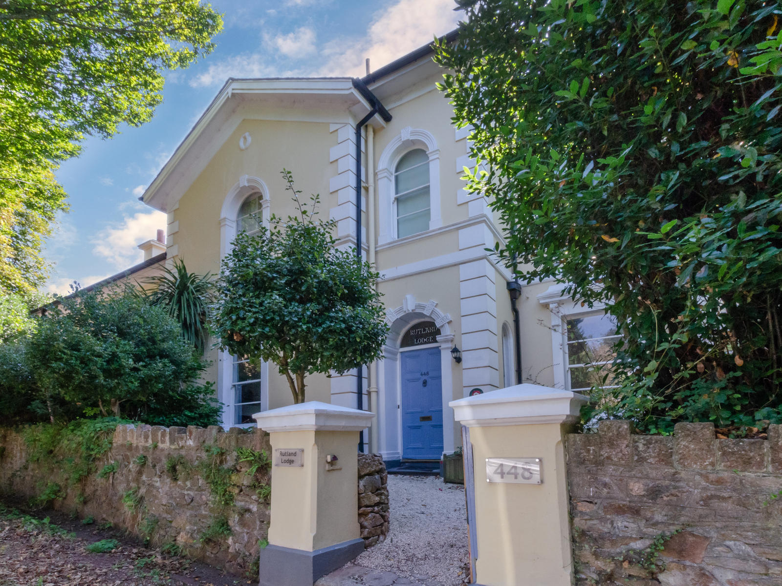 Rutland Lodge & Wellswood Mews, Torquay Love Cottages