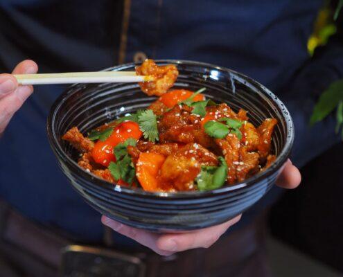 【廚娘香Q秀】栗子蒸雞和香蕉擂茶風味香打麥場